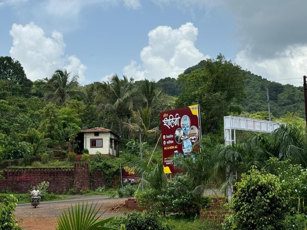 Hotel Shalini Palace Ratnāgiri 외부 사진